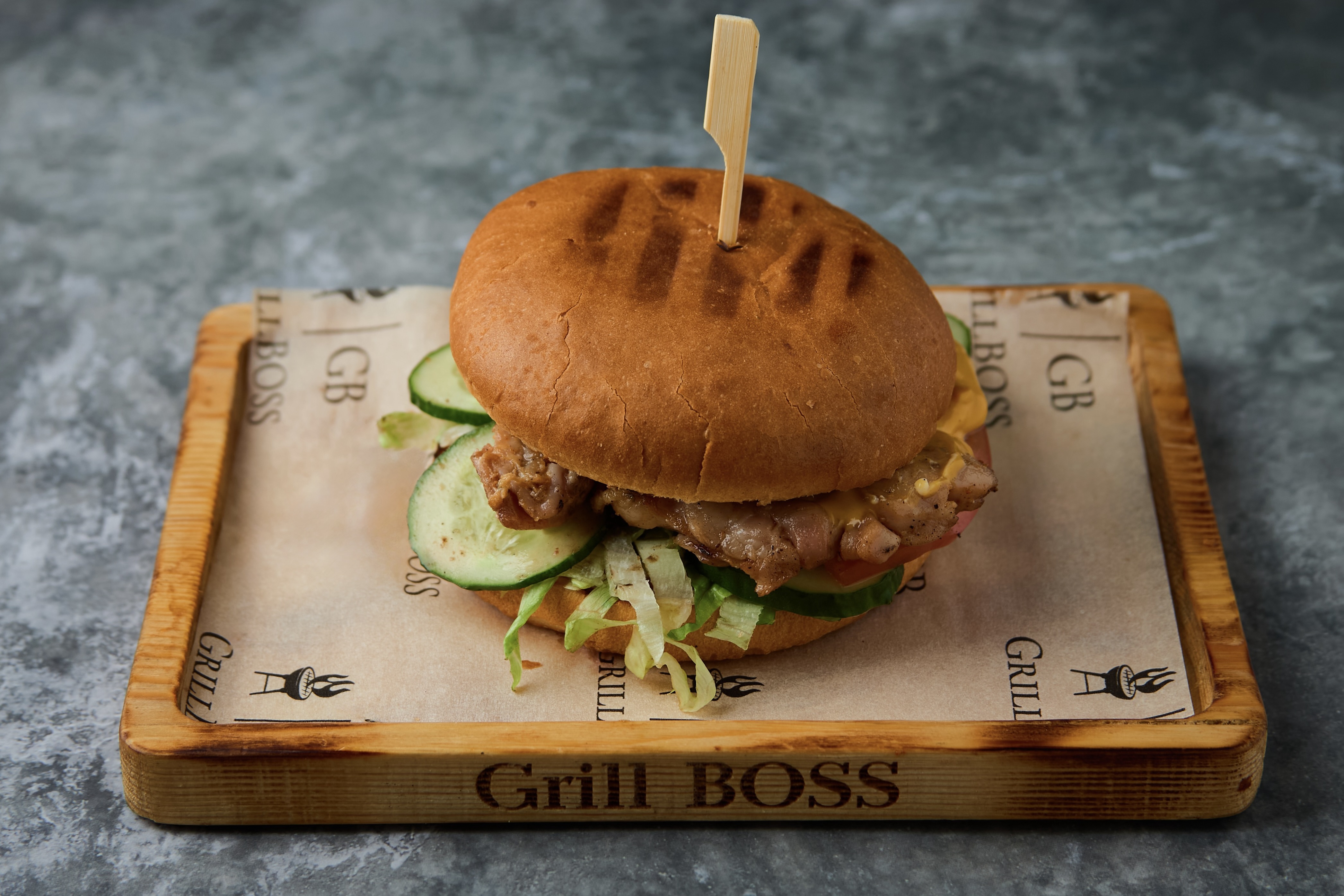 Чикен бургер