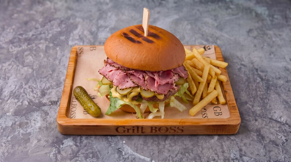 The “Pablo Pastrami” Burger
