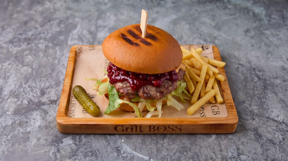 Lingonberry burger
