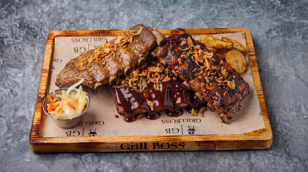 Assorted ribs